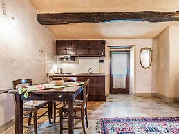 Captivating Apartment in Assisi With Swimming Pool