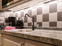 Cosy Apartment in Sint Maartensbrug Near the Beaches