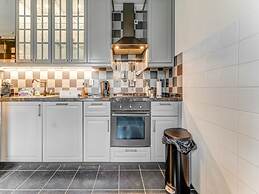 Cosy Apartment in Sint Maartensbrug Near the Beaches