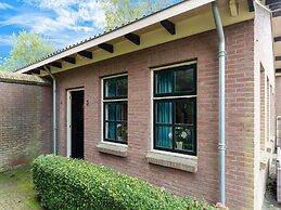 Cosy Apartment in Sint Maartensbrug Near the Beaches