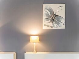 Cosy Apartment in Sint Maartensbrug Near the Beaches