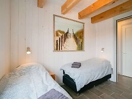 Spacious Holiday Home Hazenborgh in Callantsoog Near Beach