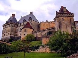 Perigord House With Private Swimming Pool in the Middle of Unspoiled N