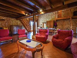 Perigord House With Private Swimming Pool in the Middle of Unspoiled N