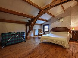 Perigord House With Private Swimming Pool in the Middle of Unspoiled N