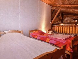 Perigord House With Private Swimming Pool in the Middle of Unspoiled N