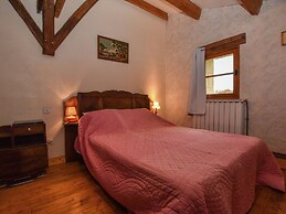 Perigord House With Private Swimming Pool in the Middle of Unspoiled N
