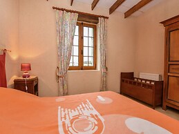Perigord House With Private Swimming Pool in the Middle of Unspoiled N