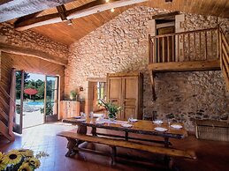 Perigord House With Private Swimming Pool in the Middle of Unspoiled N