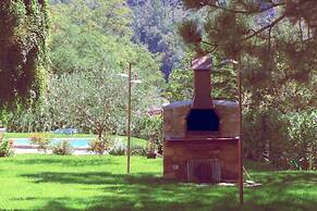 Beautiful Cottage in Dicomano With Swimming Pool