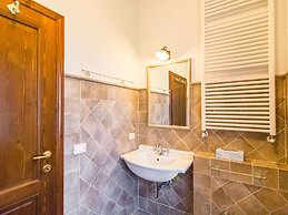 Beautiful Cottage in Dicomano With Swimming Pool