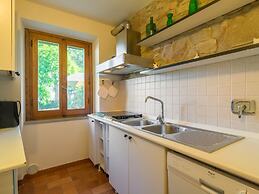 Beautiful Cottage in Dicomano With Swimming Pool