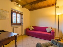 Beautiful Cottage in Dicomano With Swimming Pool