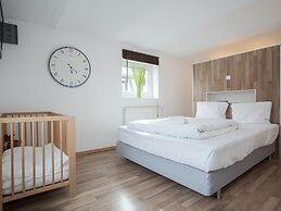 Large Apartment in Winterberg-neuastenberg Located Directly on a ski A