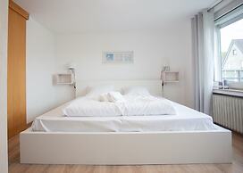 Modern Apartment in Neuastenberg Directly on a ski Area