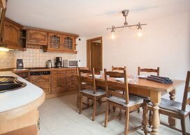 Modern Apartment in Neuastenberg Directly on a ski Area