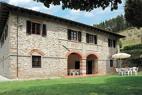 Serene Farmhouse in Dicomano With Swimming Pool