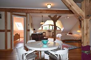 Rustic-style Apartment in Buschenhagen With Garden