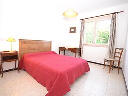 Apartment With Pool Amid Vineyards and Near the Beach