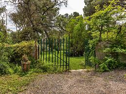 Apartment With Pool Amid Vineyards and Near the Beach