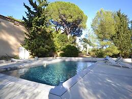 Apartment With Pool Amid Vineyards and Near the Beach
