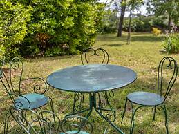 Apartment With Pool Amid Vineyards and Near the Beach