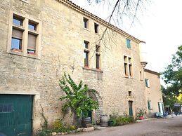 Apartment With Pool Amid Vineyards and Near the Beach