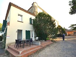 Apartment With Pool Amid Vineyards and Near the Beach