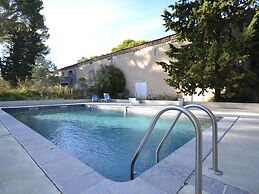Apartment With Pool Amid Vineyards and Near the Beach
