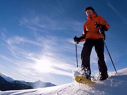 Splendid Chalet in Chamrousse With TV