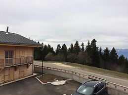 Splendid Chalet in Chamrousse With TV