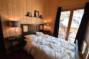 Splendid Chalet in Chamrousse With TV