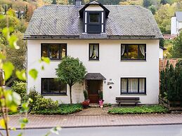 Large, Detached Holiday Home in Willingen With Garden