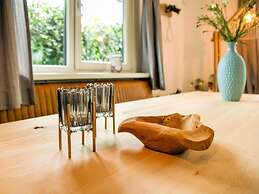 Lovely Holiday Home in Kaatsheuvel With Bubble Bath