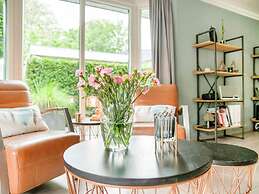 Lovely Holiday Home in Kaatsheuvel With Bubble Bath