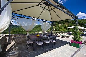 Nice Apartment in Apecchio With Shared Swimming Pool