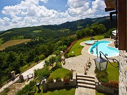 Nice Apartment in Apecchio With Shared Swimming Pool