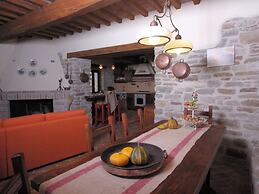 Nice Apartment in Apecchio With Shared Swimming Pool