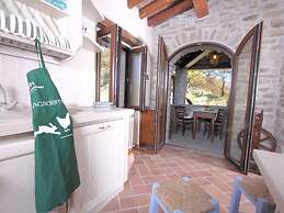 Nice Apartment in Apecchio With Shared Swimming Pool