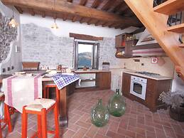 Nice Apartment in Apecchio With Shared Swimming Pool