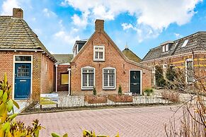 Fantastic Luxury Vacation Home and Next to the Wadden Sea