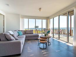 Exclusive Apartment on the Ground Floor Directly Located on the Water