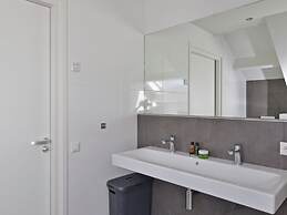 Exclusive Apartment on the Ground Floor Directly Located on the Water