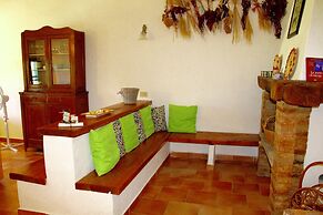 Appealing Apartment in Collesalvetti With Garden