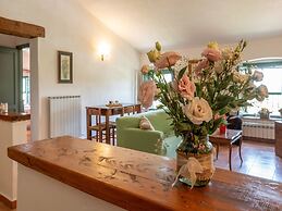 Appealing Apartment in Collesalvetti With Garden