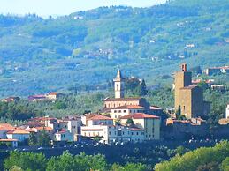 Quaint Holiday Home in Florence Tuscany With Swimming Pool