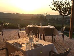 Quaint Holiday Home in Florence Tuscany With Swimming Pool