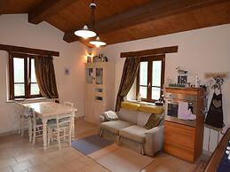 Cozy Apartment With Garden, Patio, Storage, Deckchairs, BBQ