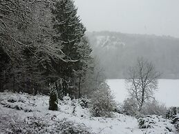 Gorgeous Apartment in Bohon With Garden Furniture and BBQ