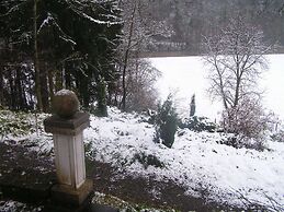 Gorgeous Apartment in Bohon With Garden Furniture and BBQ